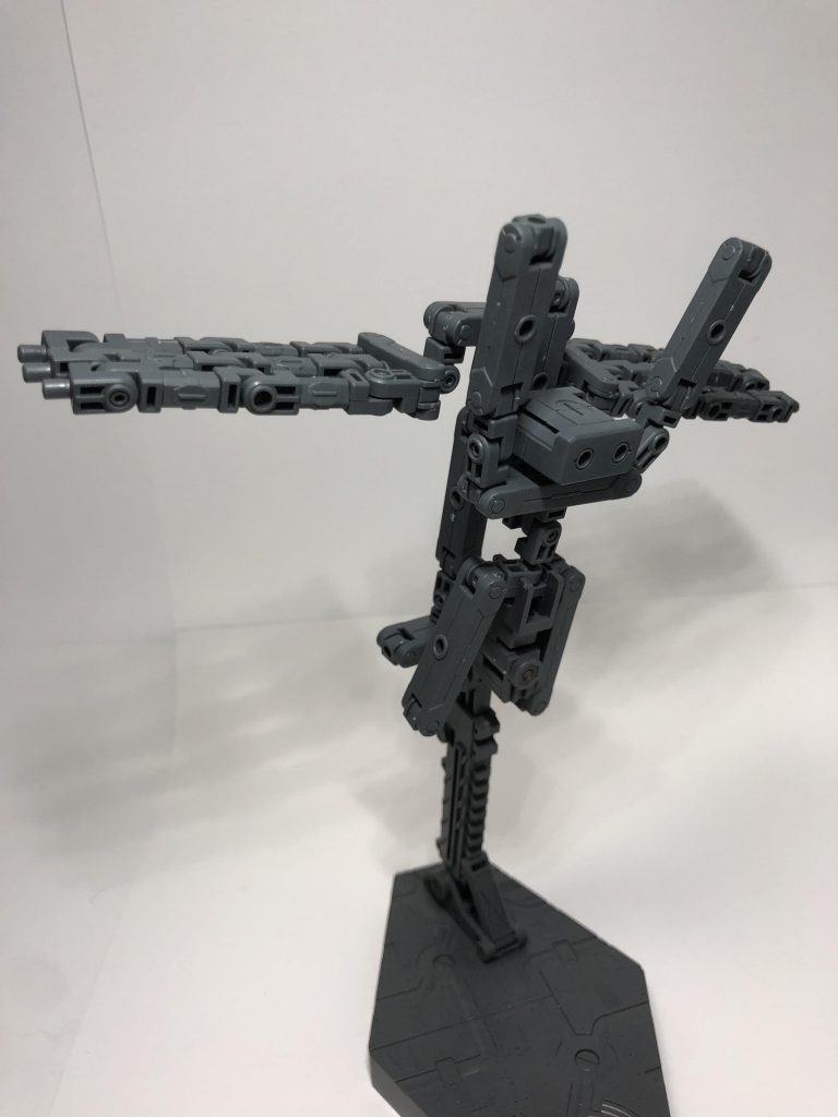 フライトモード！
高所作業が出来るようになる！あと急いで来て欲しい時に飛んで来たりも出来るよ！
あんまり重い物持つと墜ちるから注意が必要だよ！