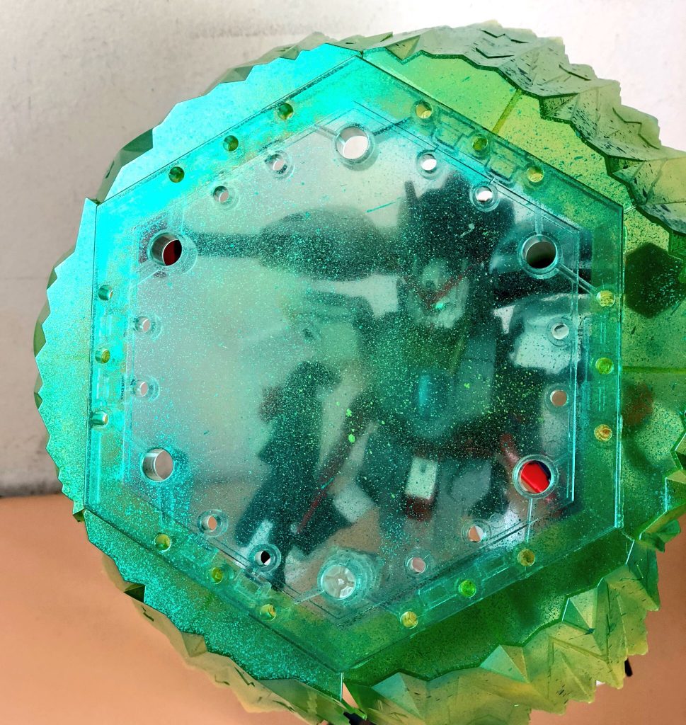 攻撃と防御そのどちらも一切の隙のなさが本機最大の特徴となっております