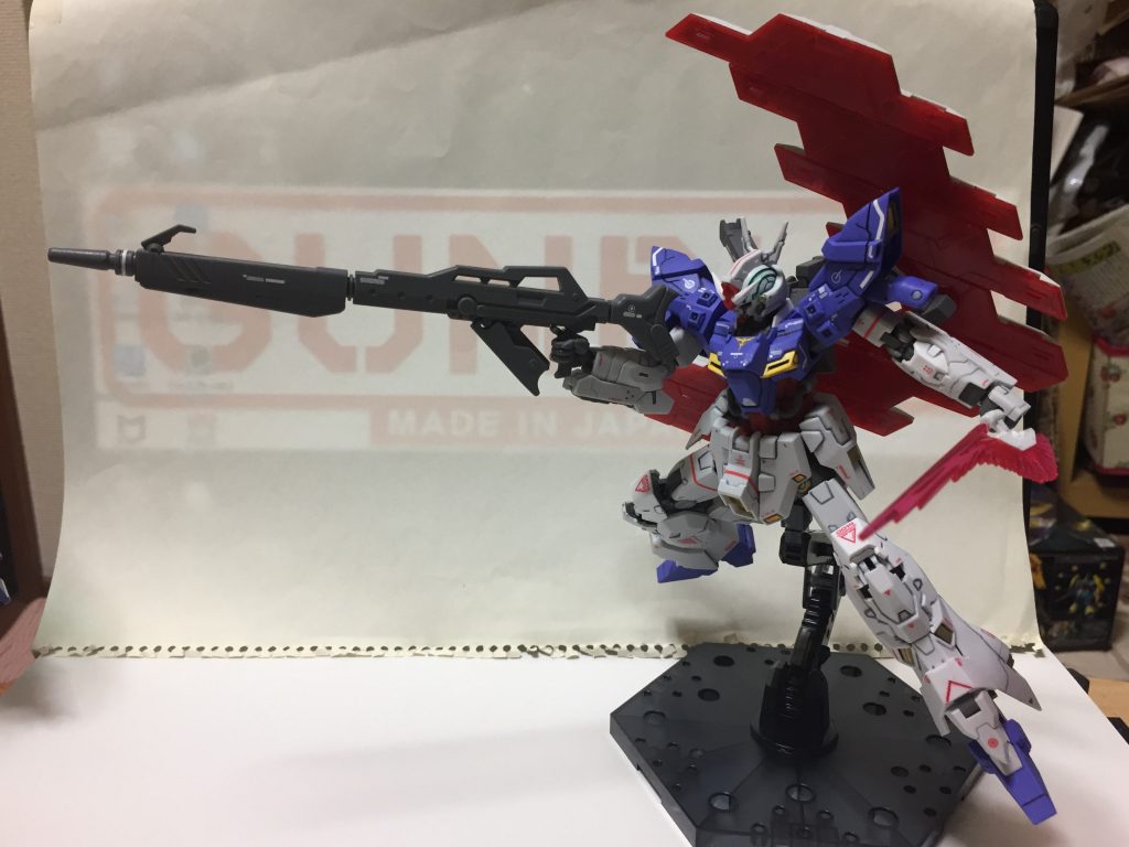 付録のロングライフルはサザビー用で2つ購入しました(^^;