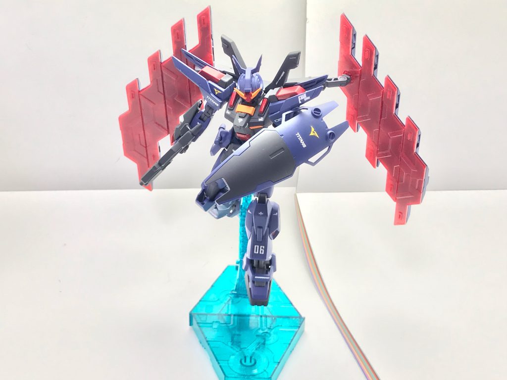 本機のパイロットはロンド・ベルへの投降という道を選んだものの、ティターンズ残党の上層部は本機を切り札に火星ジオンからガンダムTR-6