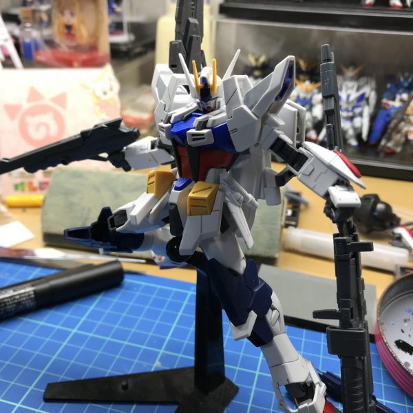 フチーレラッシュストライクガンダム