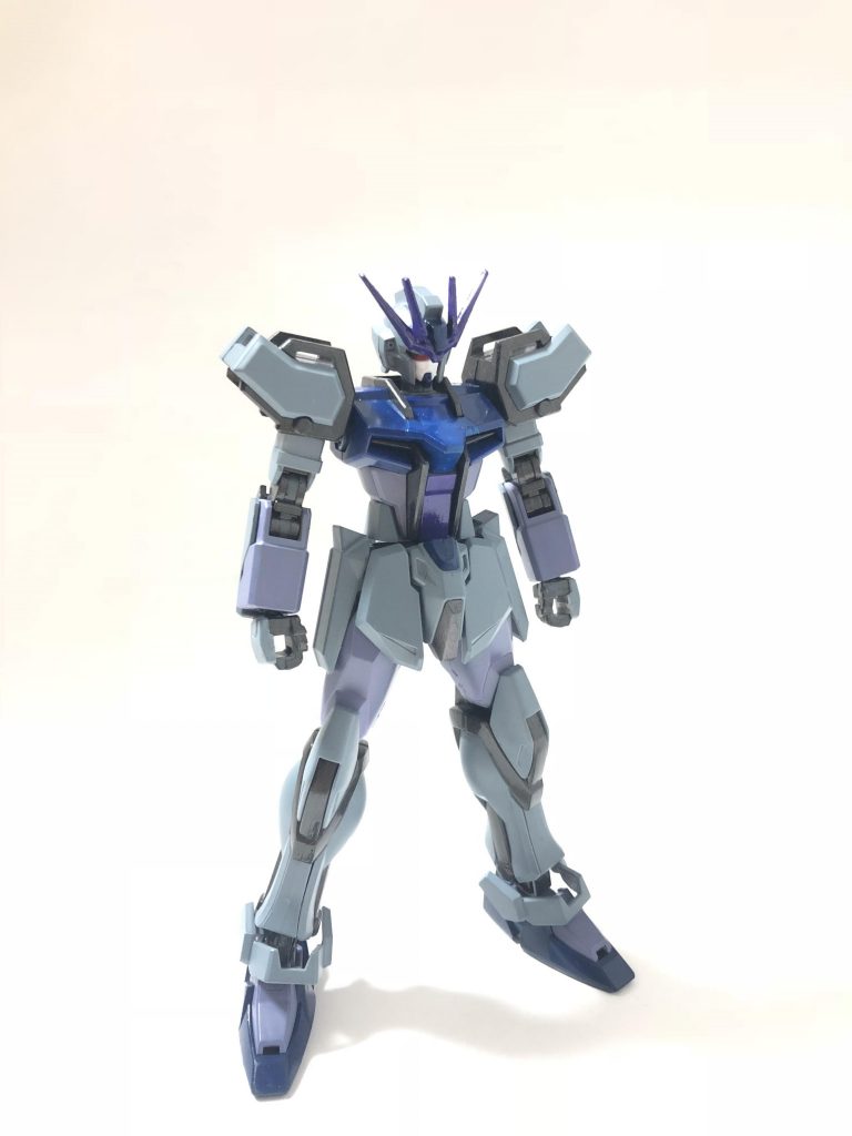 ストライクのオリカラです。筆塗りと缶スプレー塗装になります。