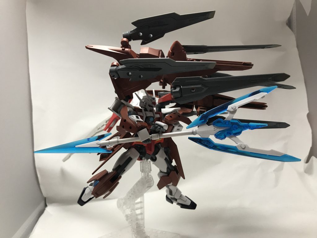 バインダーとトランジェントの槍を展開して砲撃モードになります。