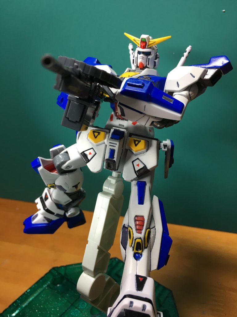 　コトブキヤの「M.S.G.」シリーズも、試作段階で作られたオプション兵装と解釈して持たせています。