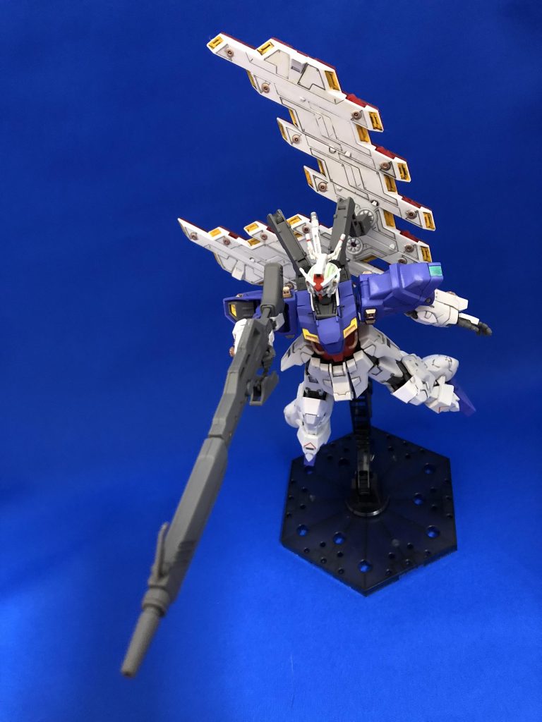 HGUC 機動戦士MOONガンダム–3枚目/制作者：いま