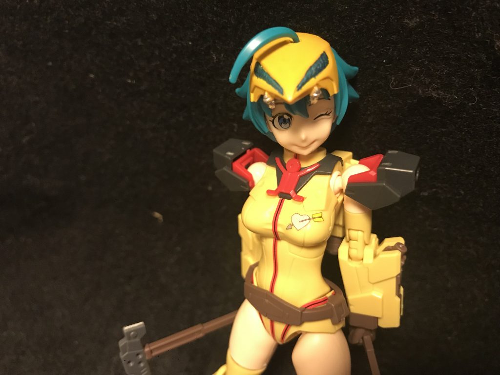 ちゃんと アホ毛を生やしてます。