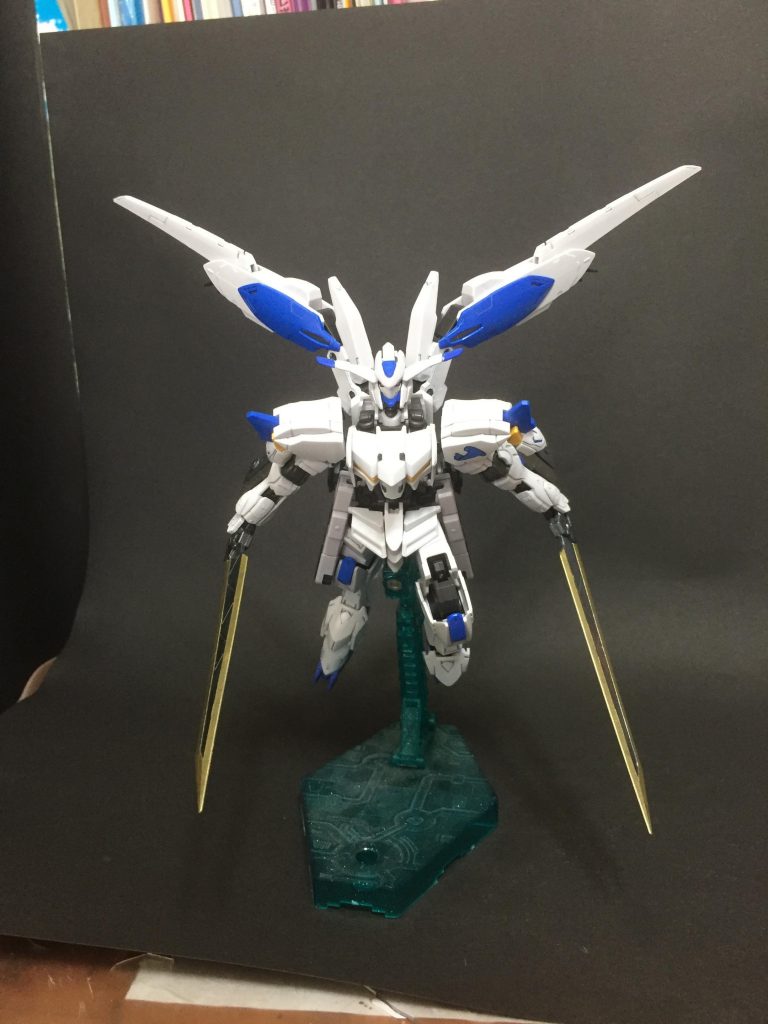 ガンダムバエルルプス–4枚目/制作者：モビルバッテリー