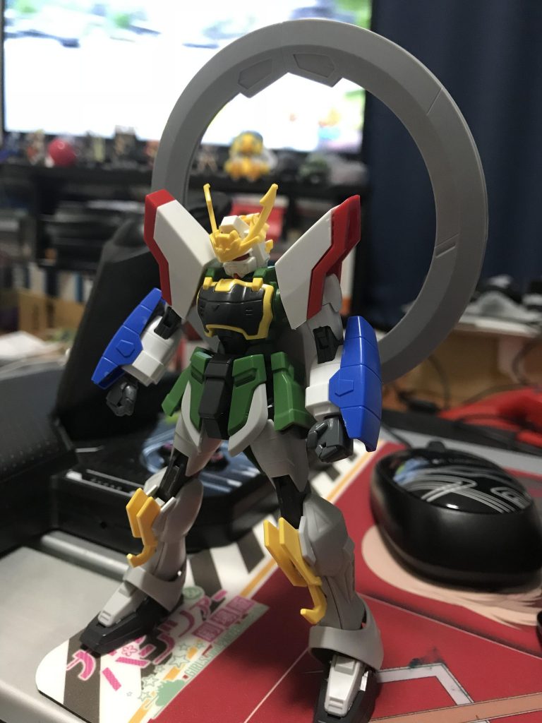 初期段階からほとんど変えていません。刀はマウント出来るようにちょっと改造しました。