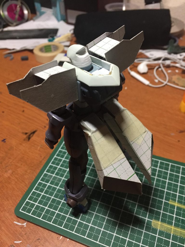 強化案としてリアスカートを作成中です。
構想は初期段階からあったのですが…