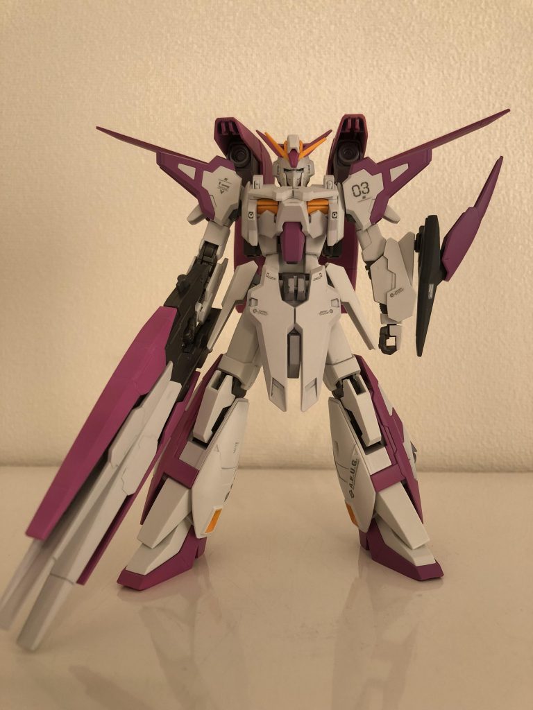 配色は次の通りです。※全てガイアカラー 
紫→ライラックピンク+パープルヴァイオレット少々
白→コールドホワイト
黄→橙黄色
フレームやバーニア→フレームメタリック1、2