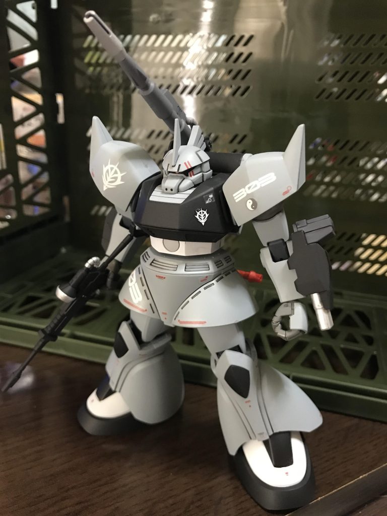 カラーリングだけ変えました。