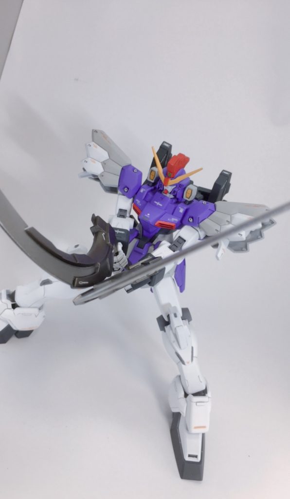 このポーズがやりたくて可動範囲を広げました。