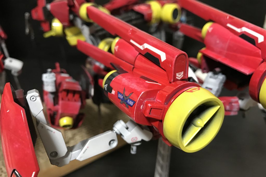 なので、肩にフラッグファイターマークもしっかり入れています。