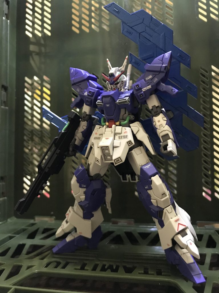 ムーンガンダム 〝蒼月〟–6枚目/制作者:真樹京介