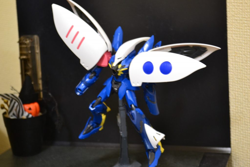 とりあえず、アイデアどおり組んだところ。バランスが悪くて焦りました。