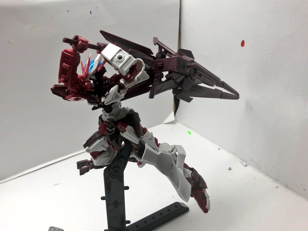 D-A アサルトブレイド
ノーネイムユニットが組み替えにより大剣に変形。