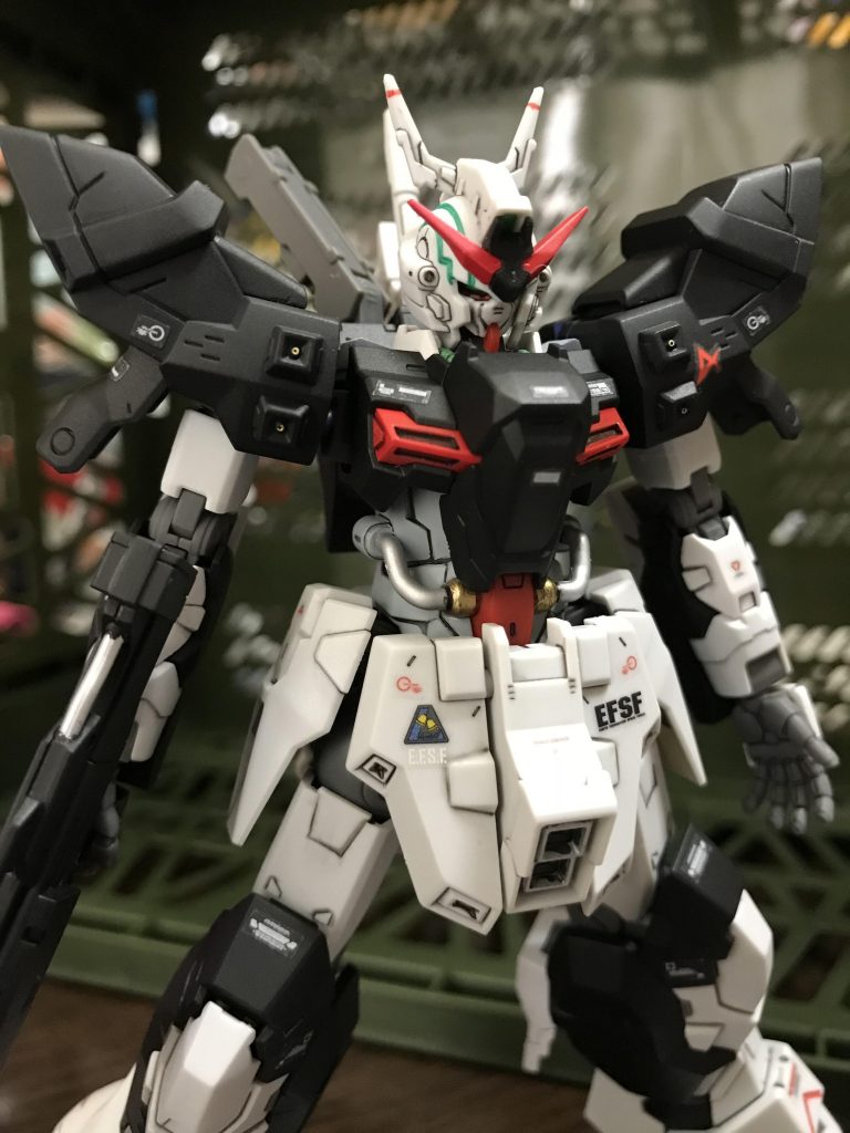 ムーンガンダム 〝真月詠〟–6枚目/制作者：真樹京介