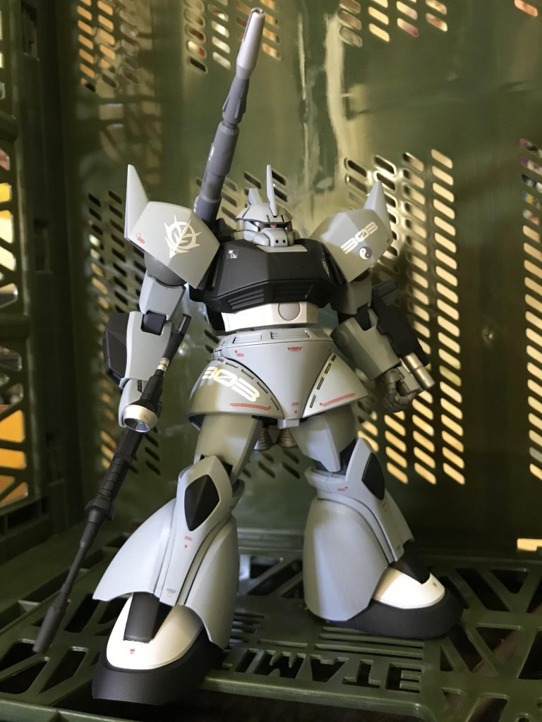 ネオジオン
ミネバ.ザビ親衛隊
ロイヤルガード
サラマンダー隊所属
ゲイツ.ウォーカー中尉搭乗機
という妄想であります。