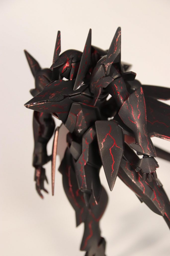 ゴジラのデストロイヤーの時のような怒りの感じにしてみました