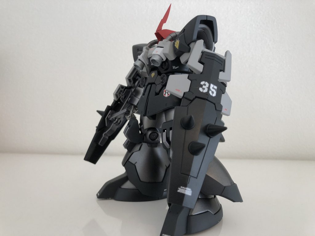 HGドムR35–4枚目/制作者：デコポン