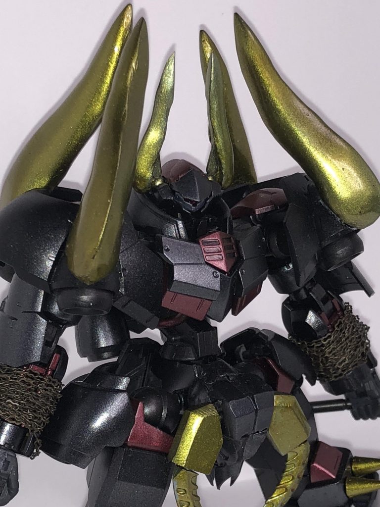 狂戦士っぽくするために手にチェーンを巻いてみました。