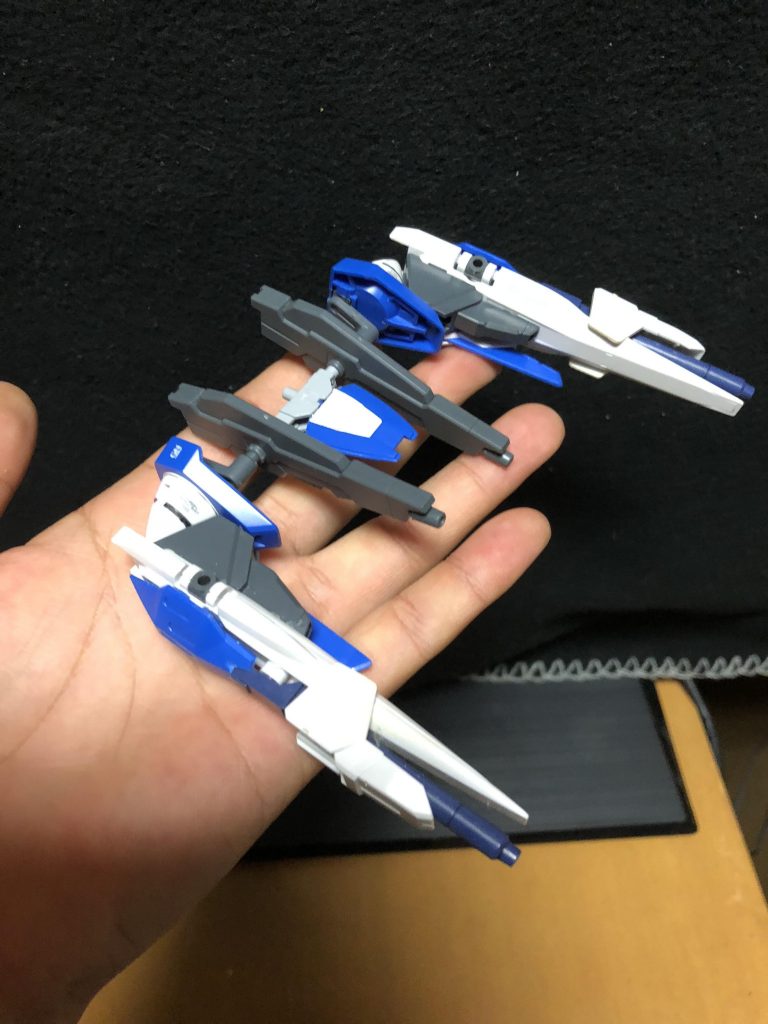 ネクサスブースターを背中に取り付けることで