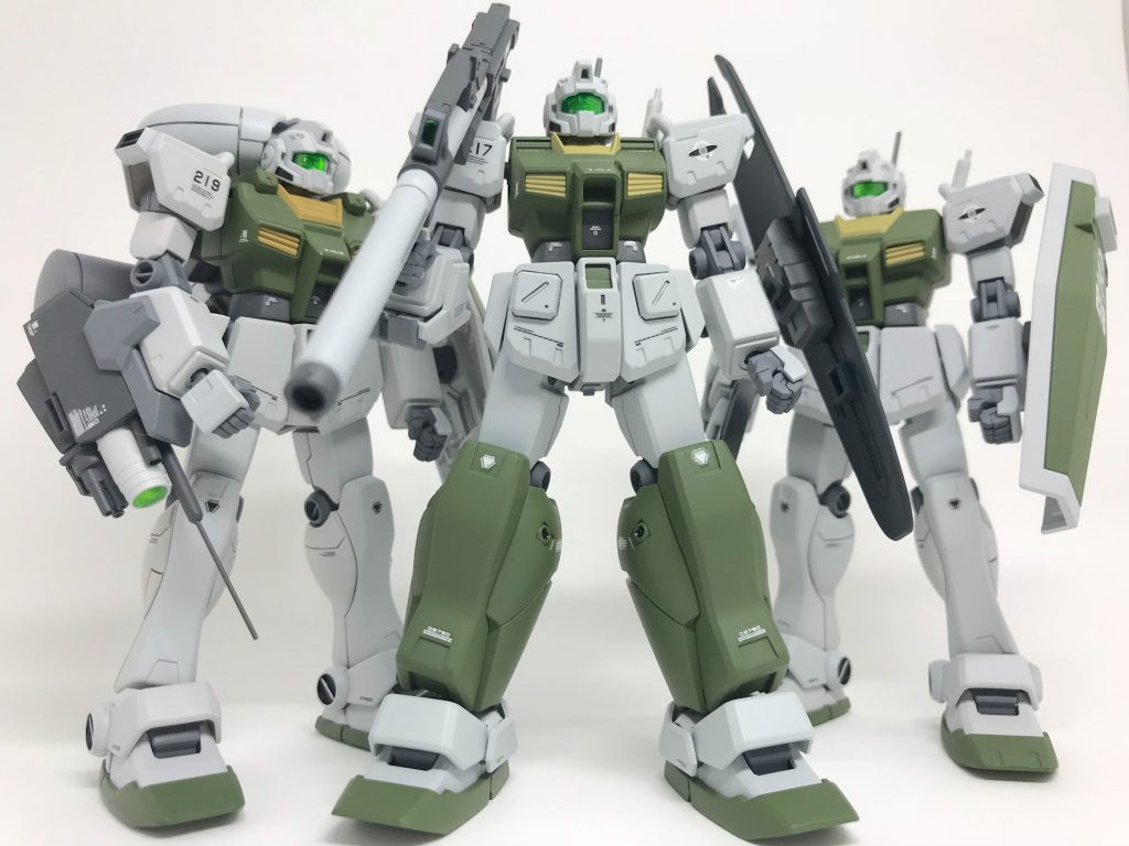 最後に我が第21部隊第三小隊の集合写真。
  ●217号機   ジム改 指揮官機仕様
  ●218号機   ジム改 ノーマル
  ●219号機   ジム改 EWAC仕様