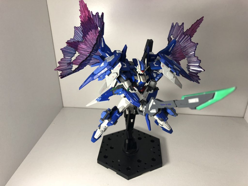 デスティニーと同じポーズ！