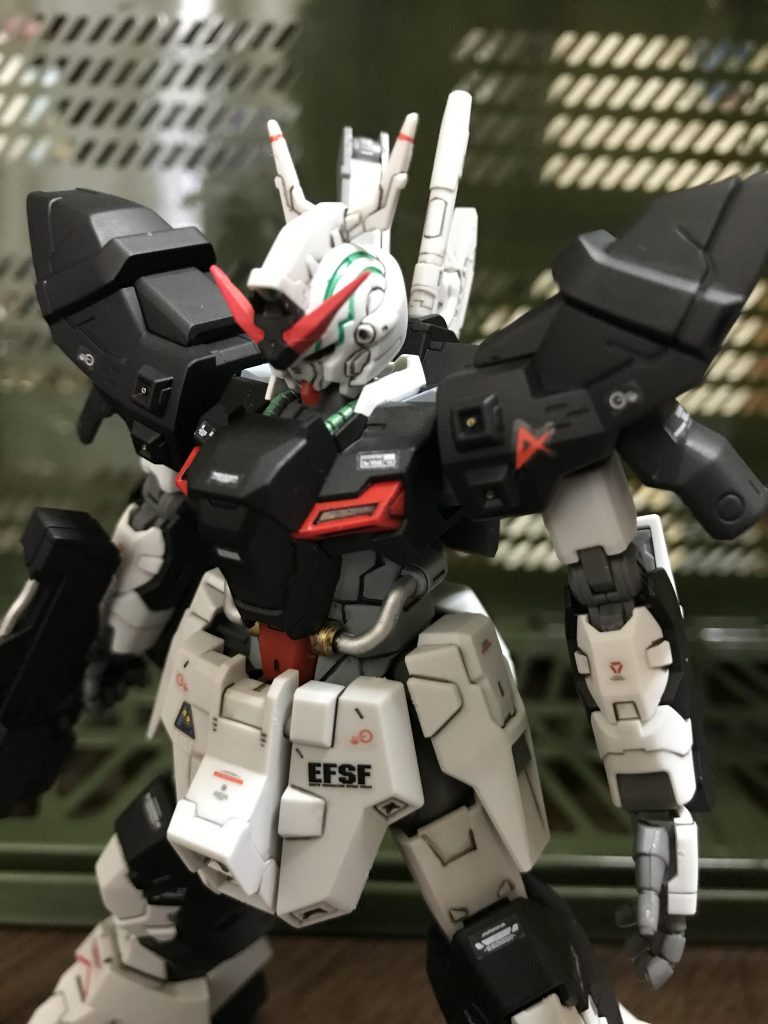 ムーンガンダム 〝真月詠〟–7枚目/制作者：真樹京介