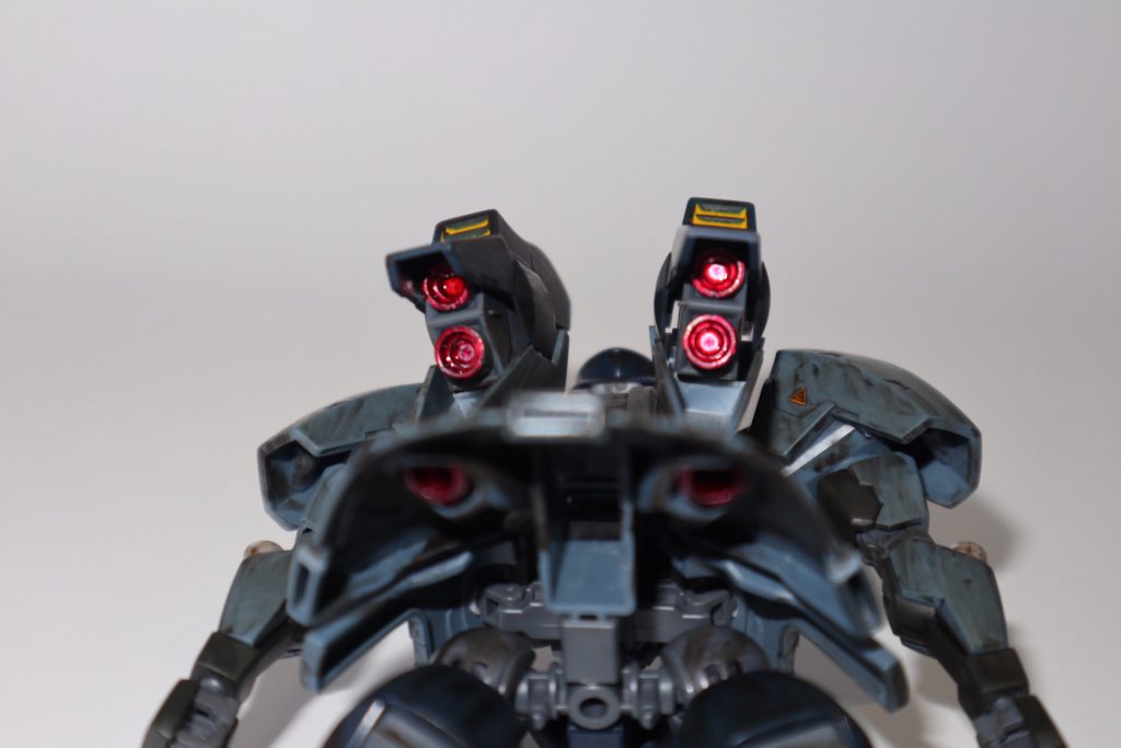 バーニア部分をシルバー➕クリアレッドで部分塗装しました。