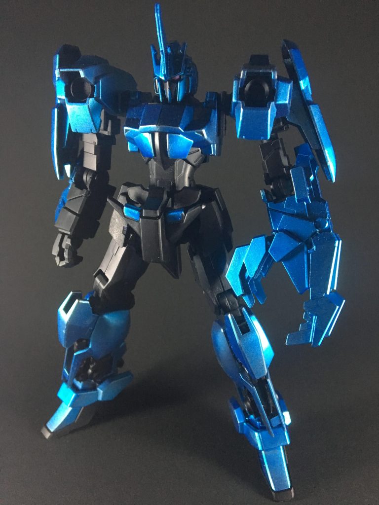 無理矢理それらしい設定を考えましたが、要は某仮面ライダーモチーフのミキシングです