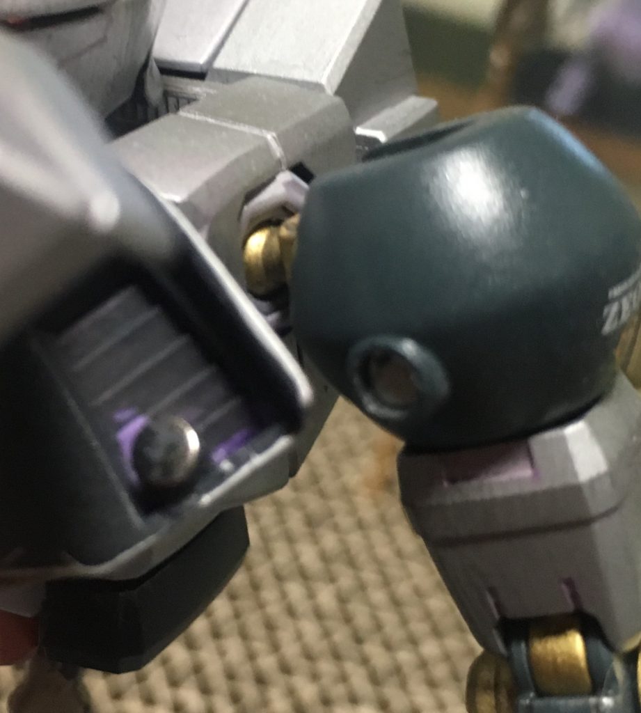 肩アーマーはネオジム磁石接続にして後ハメ加工