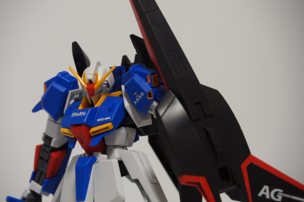 シールドが大きめで印象的ですよね、ウェイブシューター仕様は。