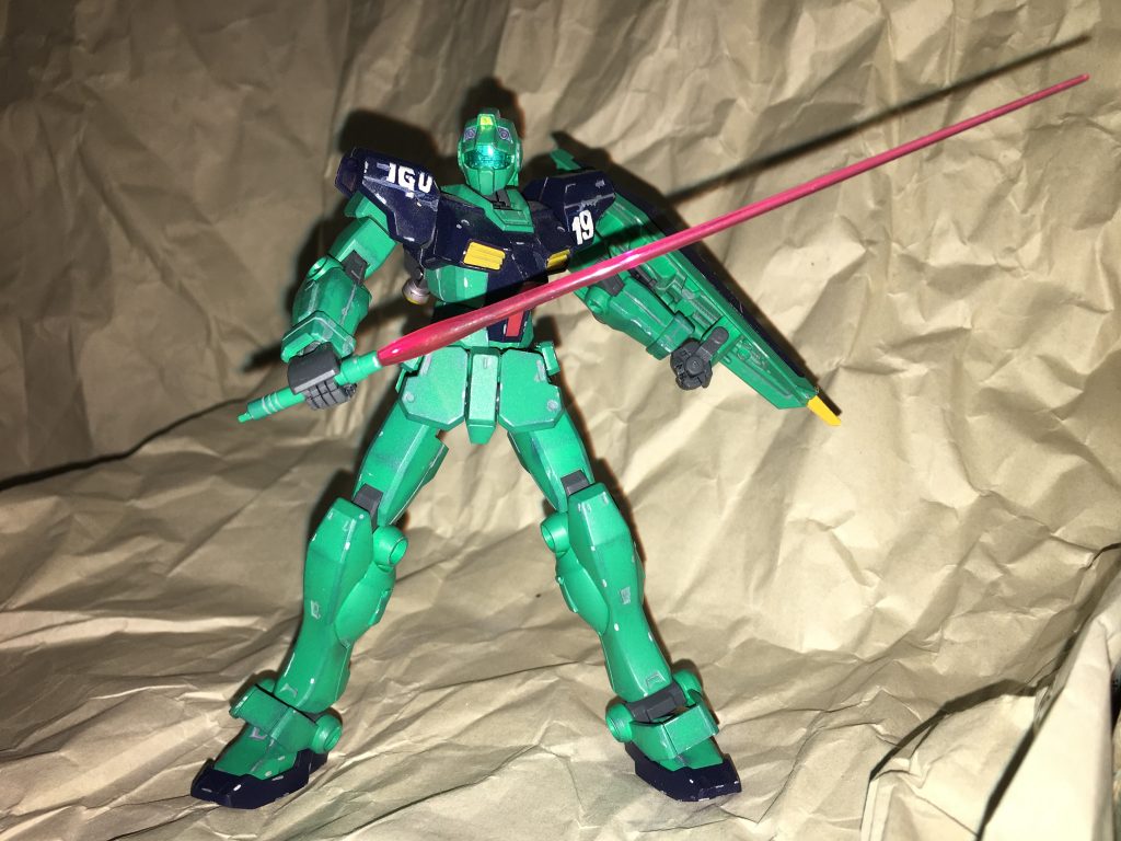 サーベルを構える