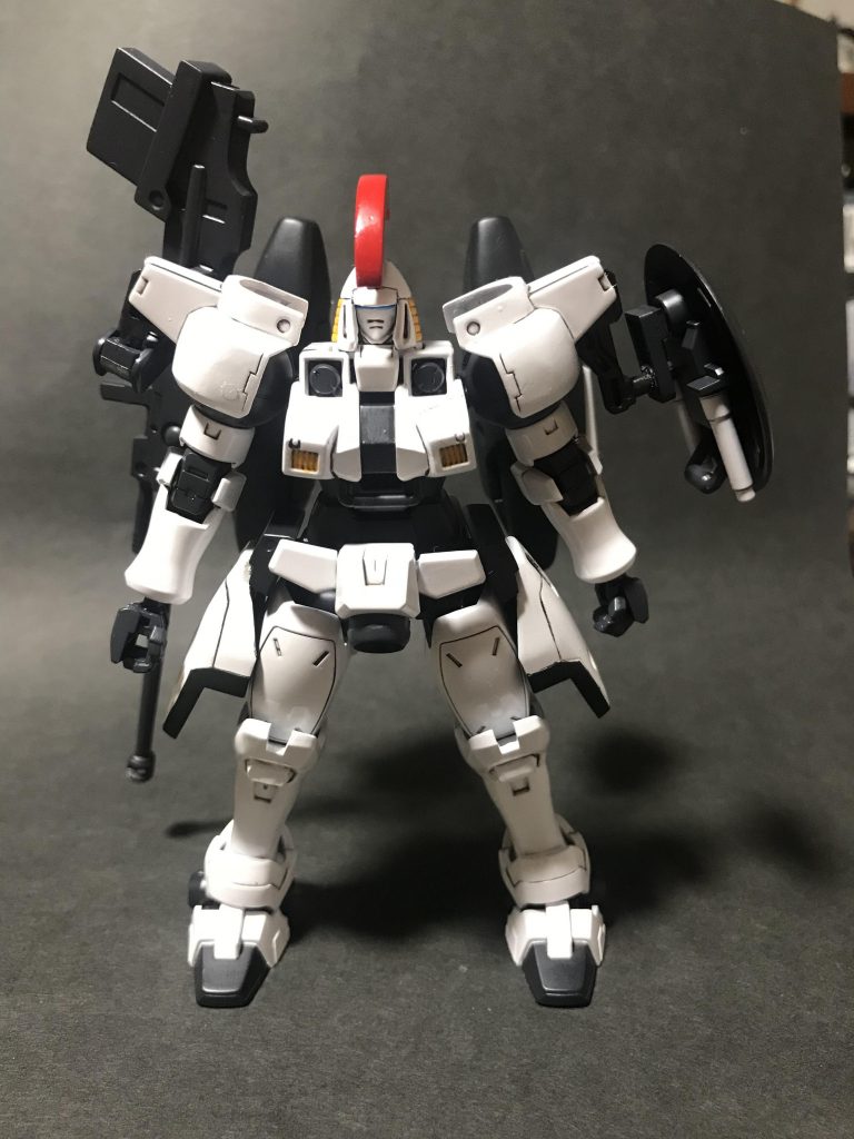 バランスはrgトールギスを参考にしています。フェイスマスクについてはテレビ版のデザインが好きなのでそっちに。