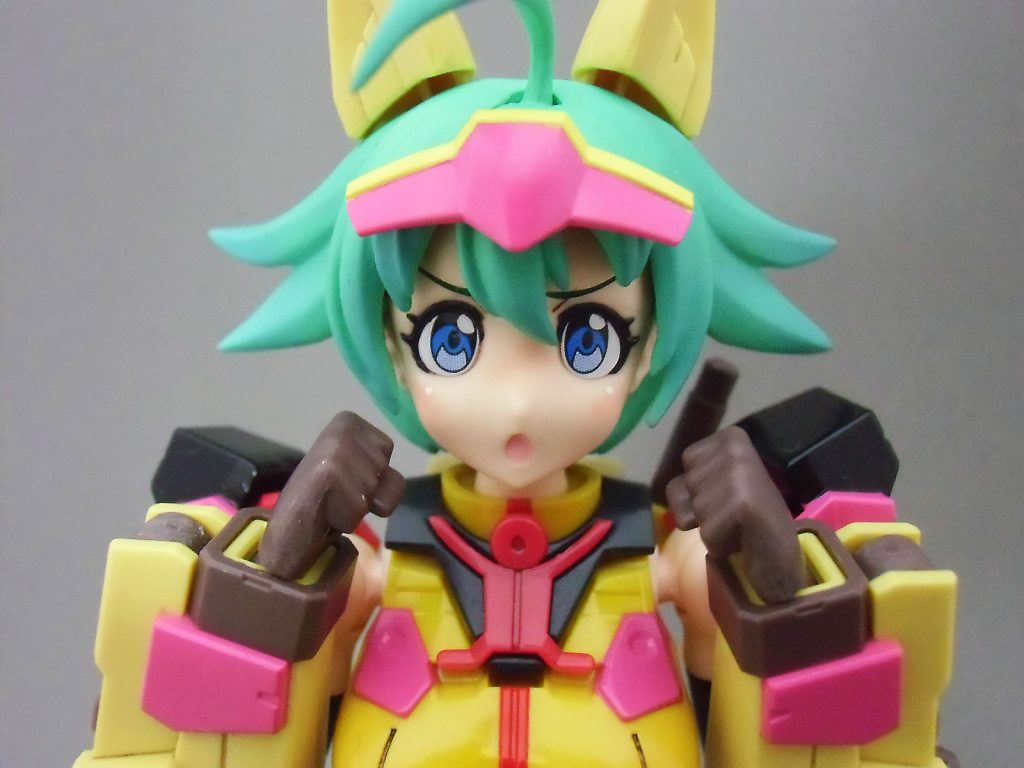 叫び顔は、顔の中央を赤くすると照れてるようでかわいいです