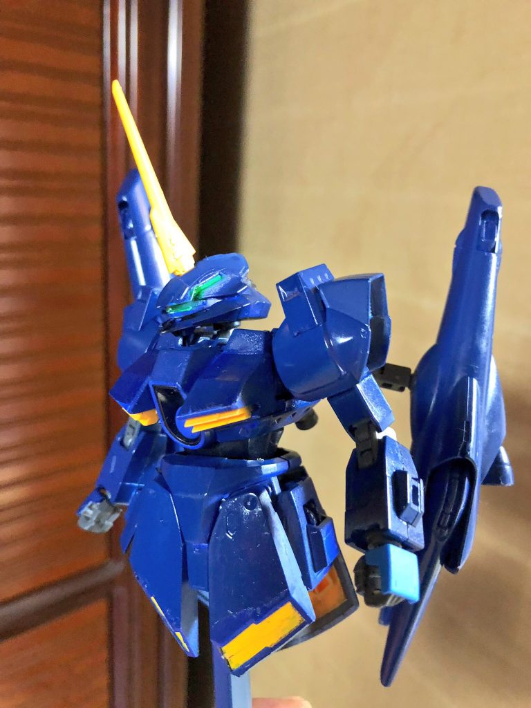 バックアップ装備案2
キマリスブースターとかどうよ!
と思いましたが色合いとシルエット的に映えなかったのでやめました
その後トランザムブースターを取り付けて今の形に