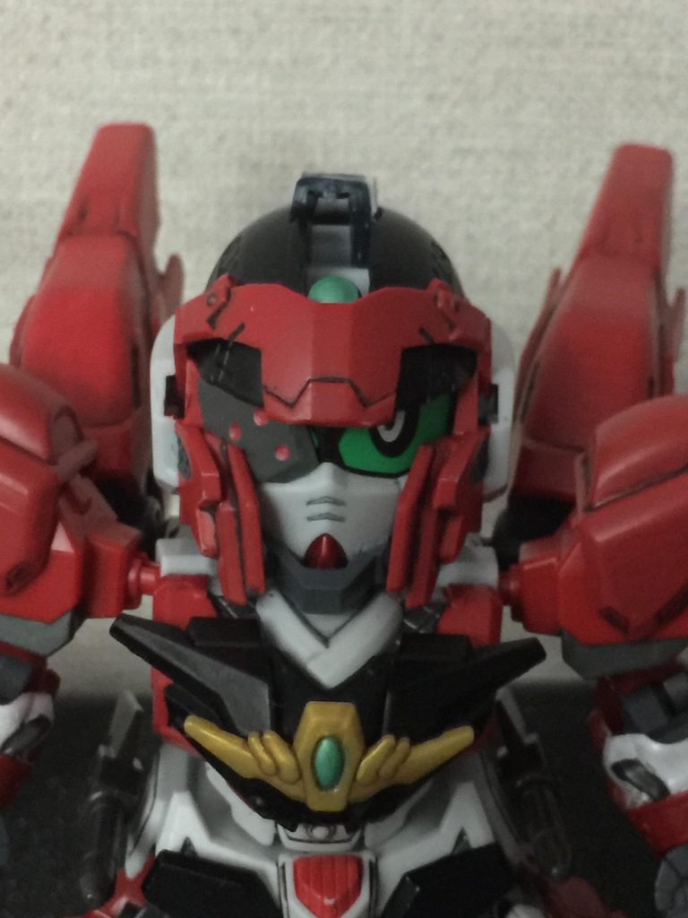 帽子部分はネオジムによる接続。マスクの隠し場所にもなっています