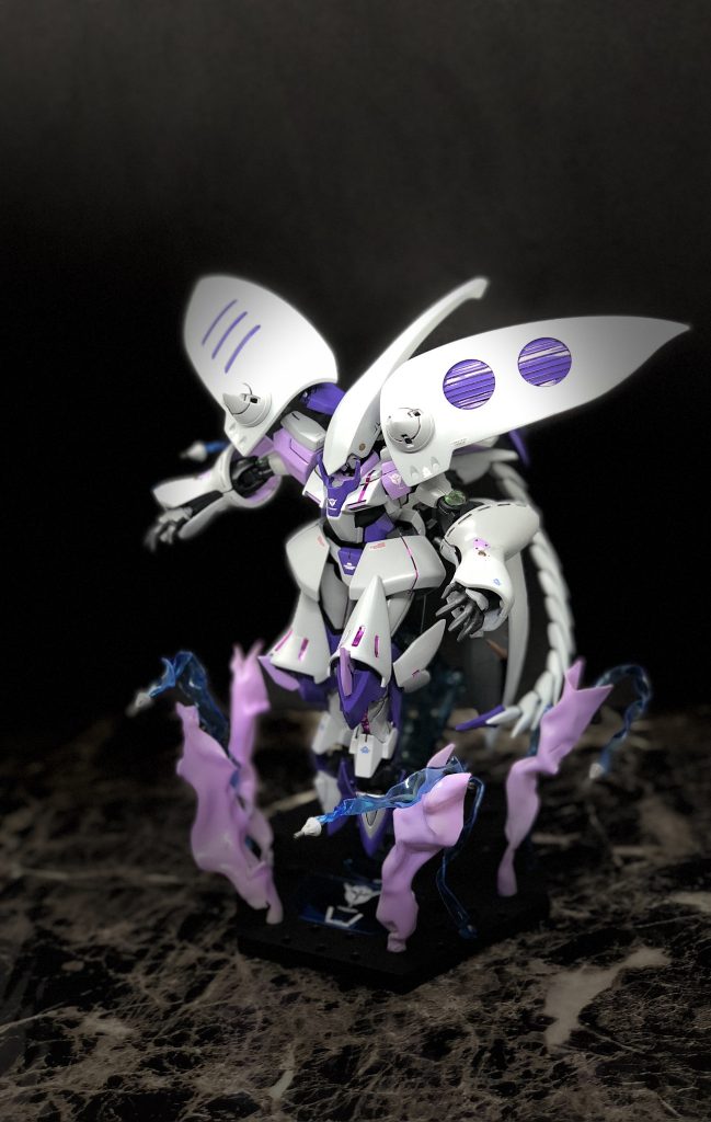 紫の炎？ファンネルのエフェクトなども作成しました