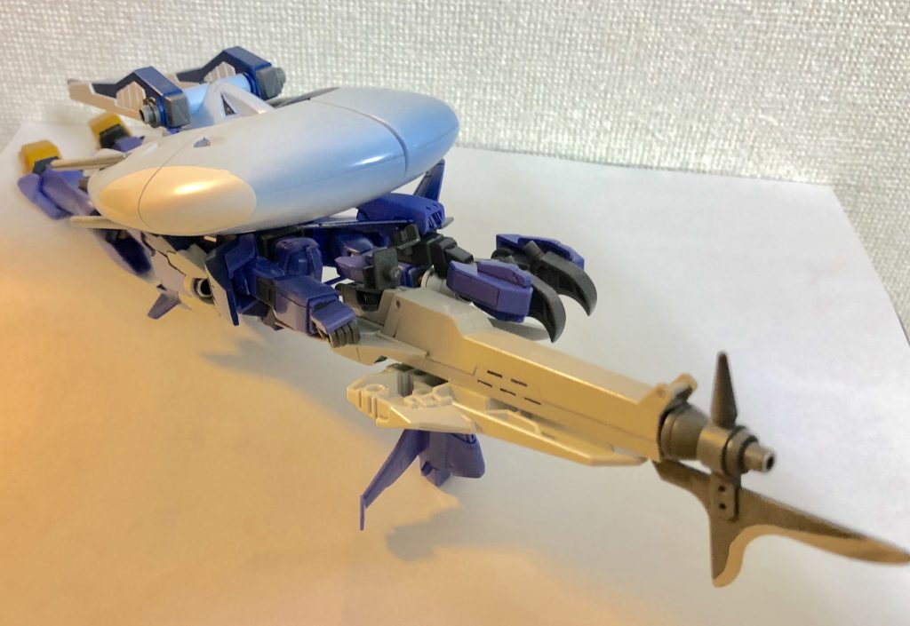 さらに変形もします。水中での機動力が非常に高いです