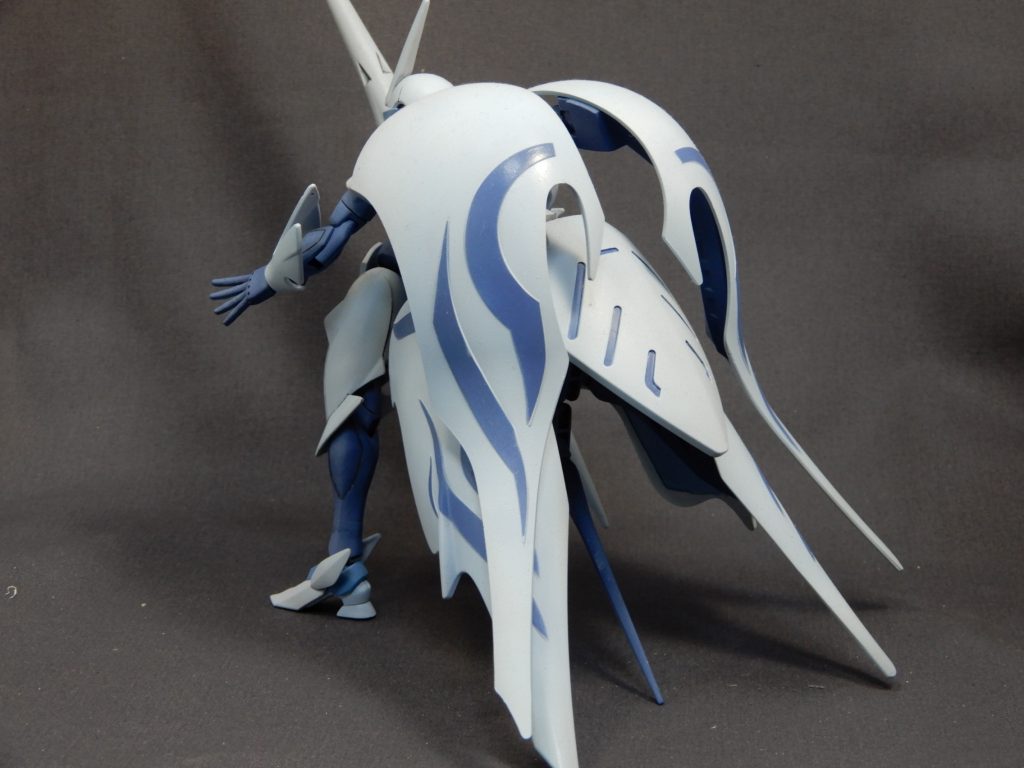 バックショット　女性らしいドレスを意識しました。