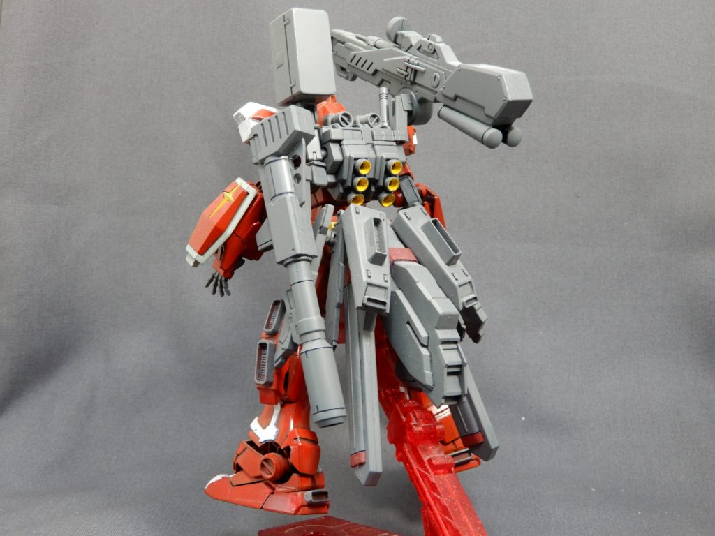 背後のゴテ盛り感が気に入っています。