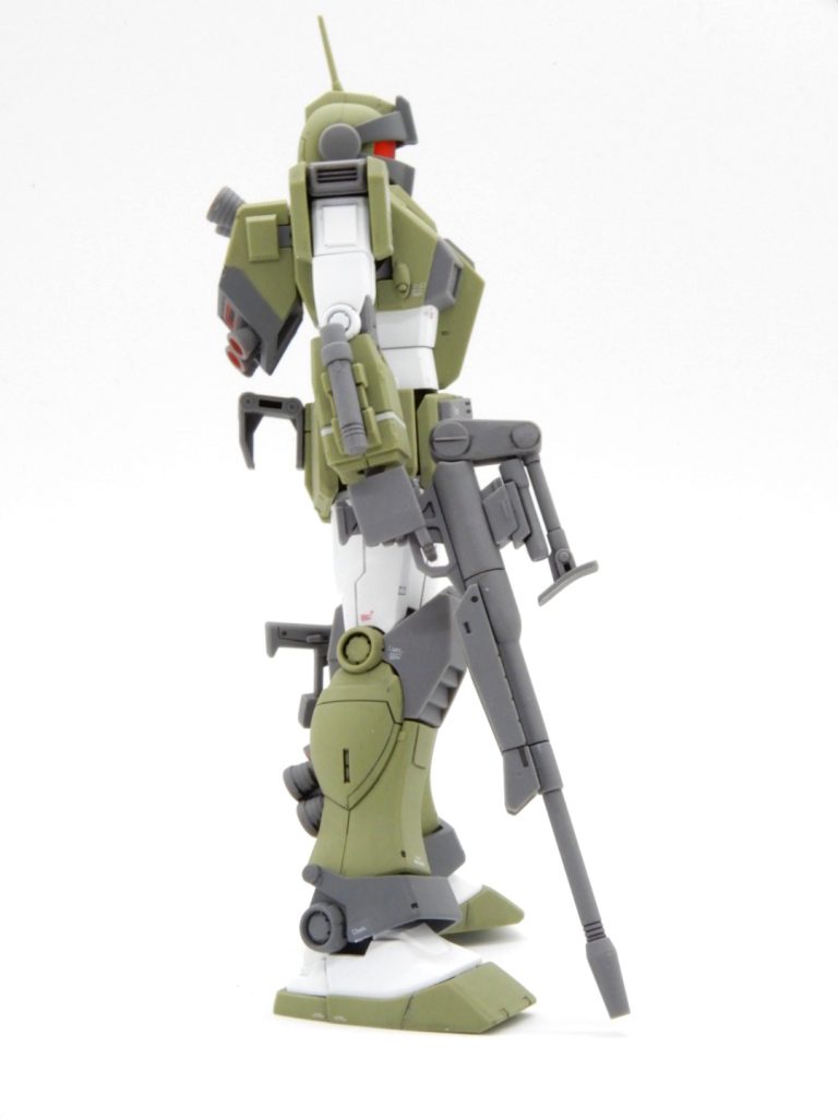 ゴーグルの色にこだわりはない（MSVの箱絵もこんなだったと思う）ので、下を一応白地にしたくらいです。