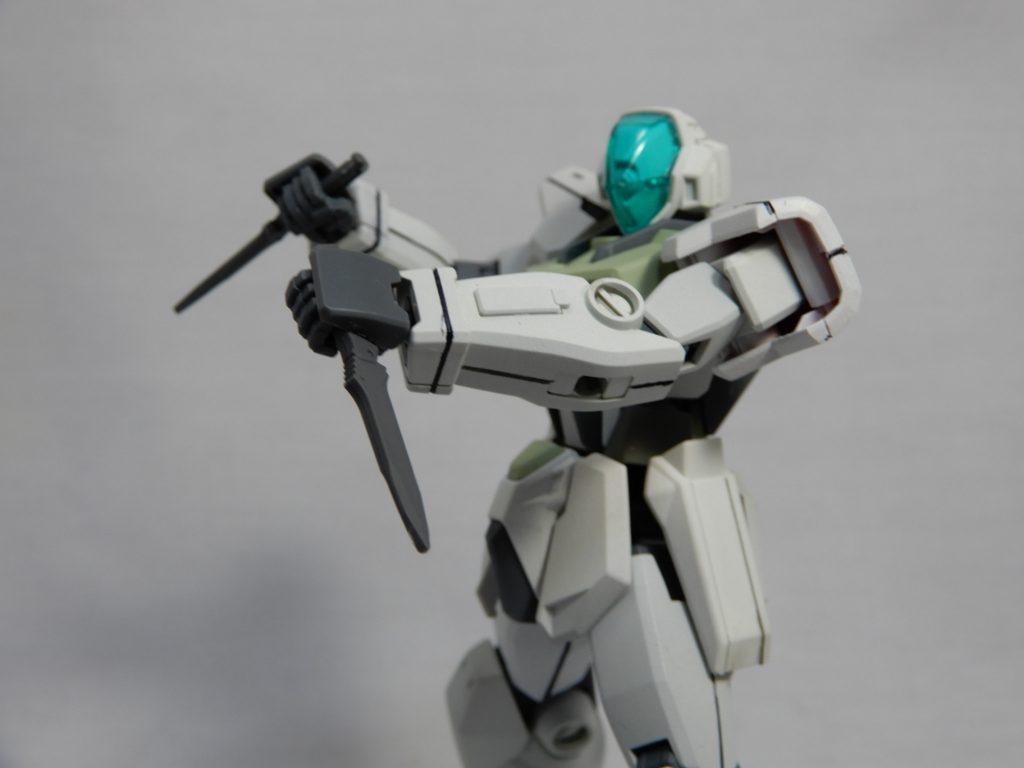 装備が少ないため、ポージングの練習にも最適