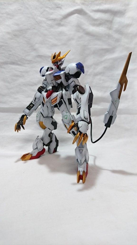 肉抜きを埋め、首を新造したのと腹にスペーサーをかまして延長した以外はほとんどストレートに組んでます。