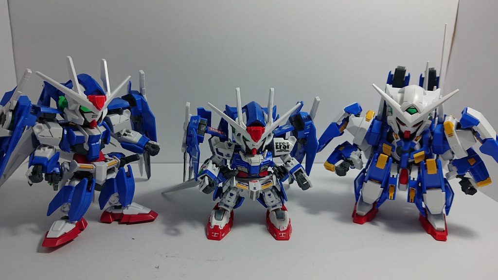 サイズはSDEXよりちょっと等身高めでSDCSよりですね(^-^)
以上SDEXアヴァランチエクシアダッシュでした♪