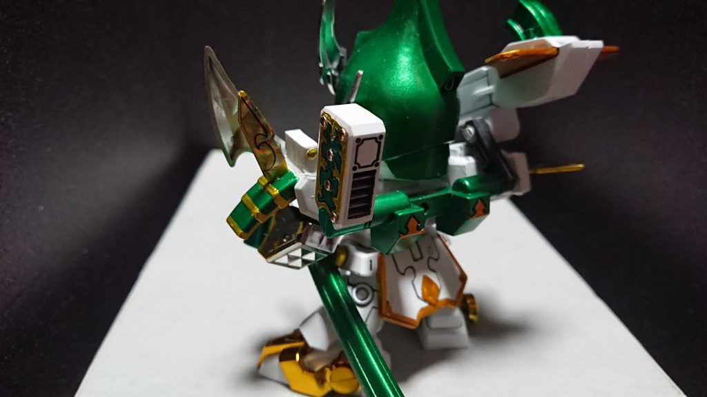 雷砲稲妻とバックパックの接続に二代目大将軍のオメガキャノンの接続アームを使用し装備状態へ展開できるようにしました。