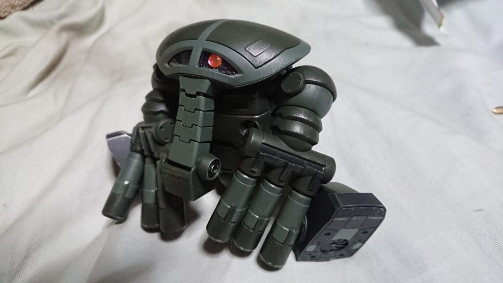 定番のお座りポーズ
あまり趣味ではないのだけどウェザリングも挑戦してみました