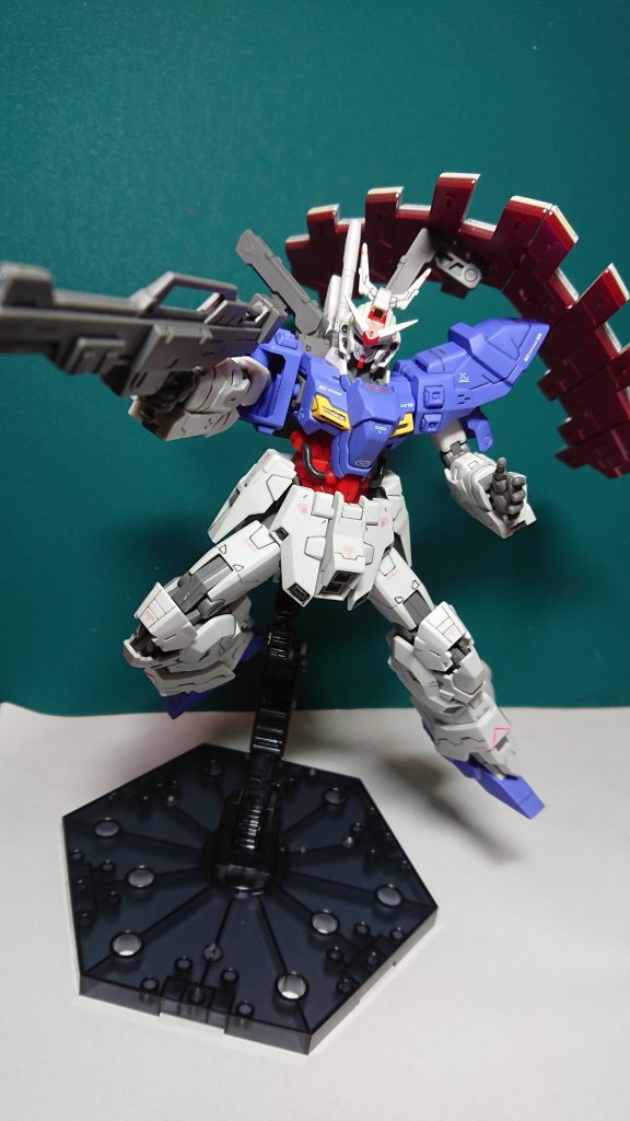 銃は良いアイデアが思いつかず、無塗装のままです。