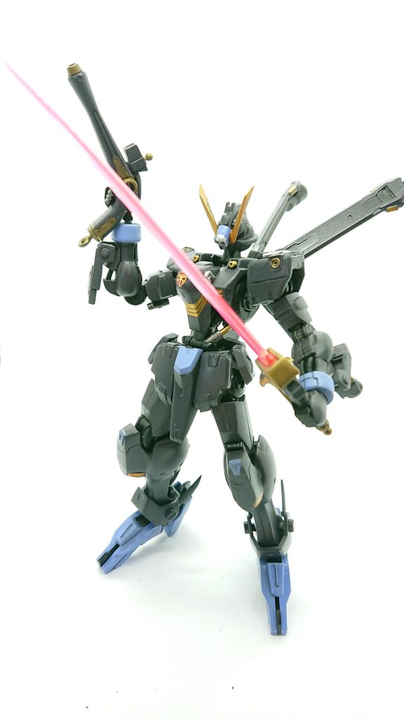 すぐポロッポロなるからあんまハデに動かせないんですよね。